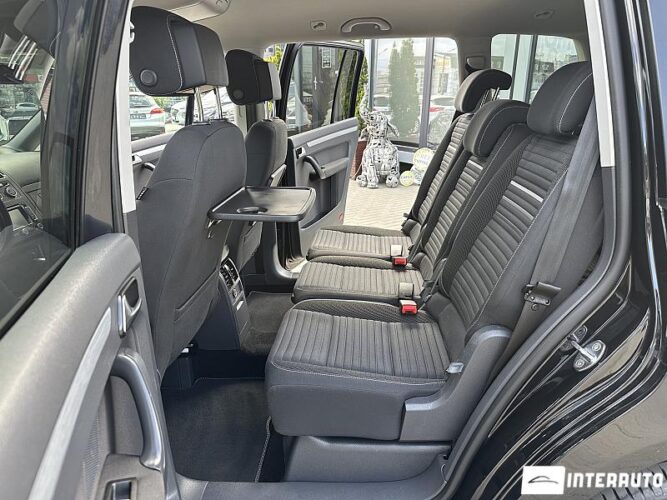 Volkswagen Touran 44 volkswagen Touran 2014