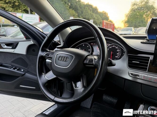 audi A8 2016
