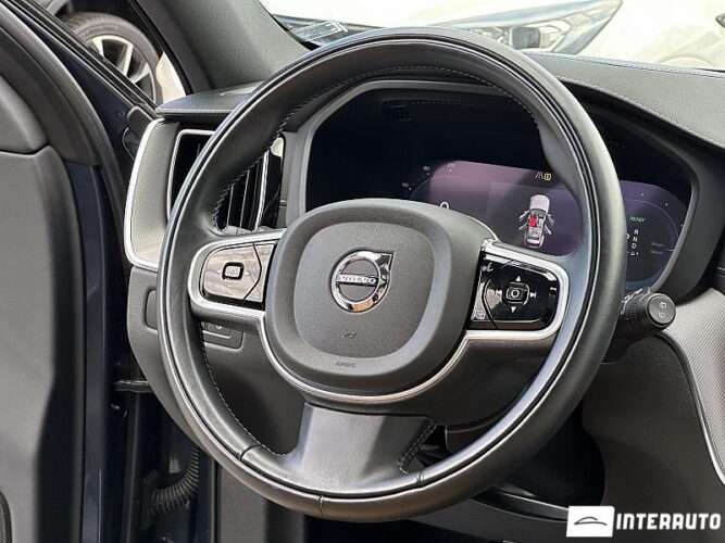 volvo XC 60 2021