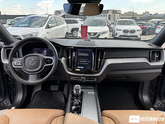 volvo XC 60 2021