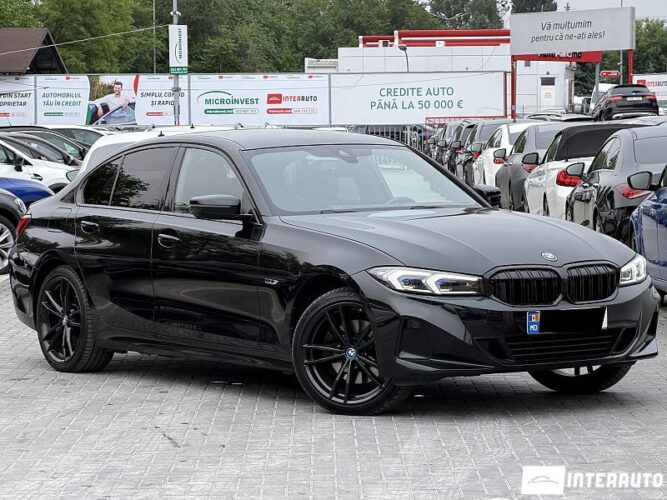 bmw 330E 2022