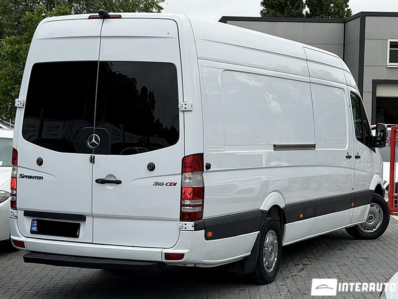Mercedes Sprinter