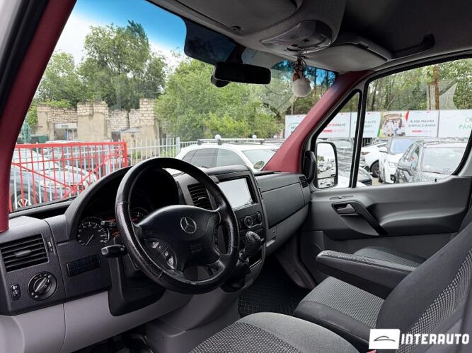 Mercedes Sprinter 29 mercedes Sprinter 2011