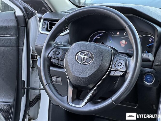 Toyota Rav-4 37 toyota Rav-4 2020