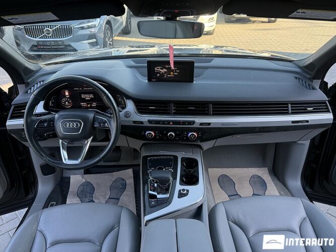 Audi Q7 44 audi Q7 2019