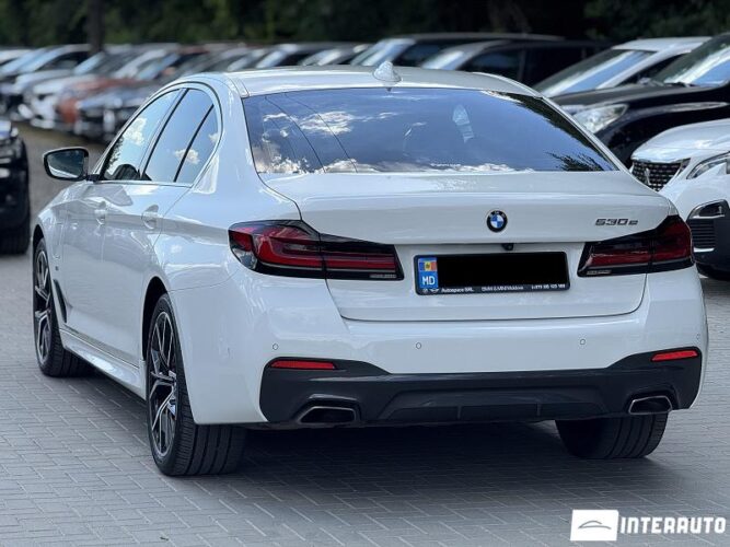BMW 530e 38 bmw 530e 2020