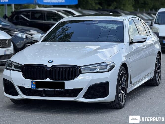 BMW 530e 2020 doar la InterAuto
