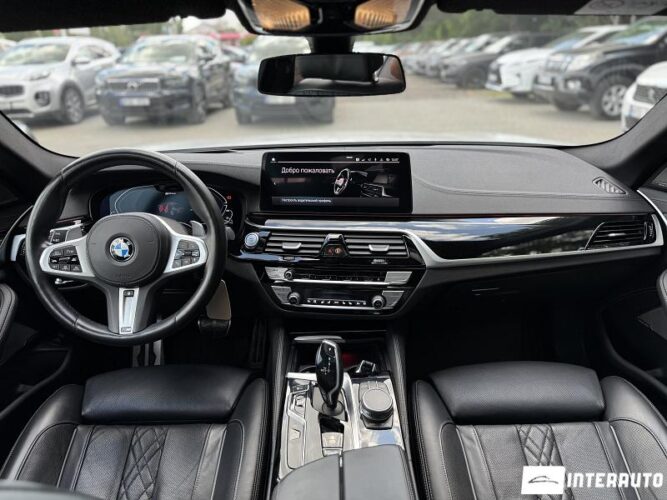 BMW 530e 57 bmw 530e 2020