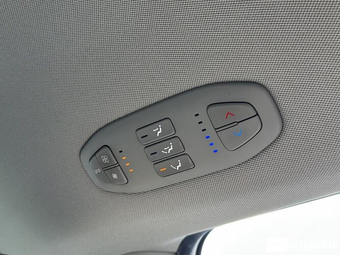 kia Carnival 2015