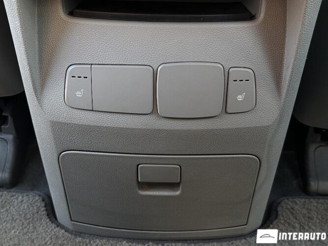 kia Carnival 2015