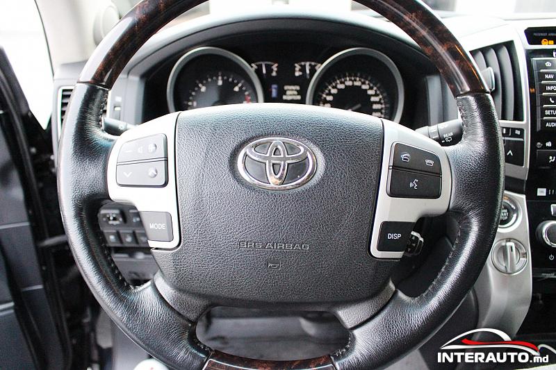 toyota Land Cruiser 2012