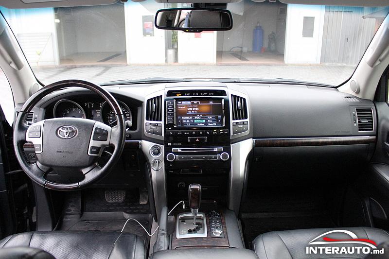 toyota Land Cruiser 2012
