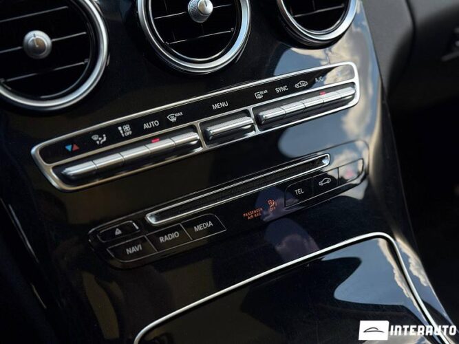 Mercedes C 300 42 mercedes C 300 2015
