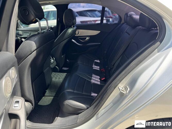 Mercedes C 300 44 mercedes C 300 2015