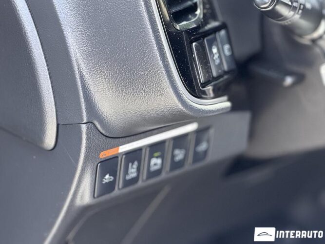 mitsubishi Outlander 2015