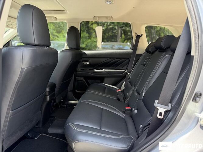 mitsubishi Outlander 2015
