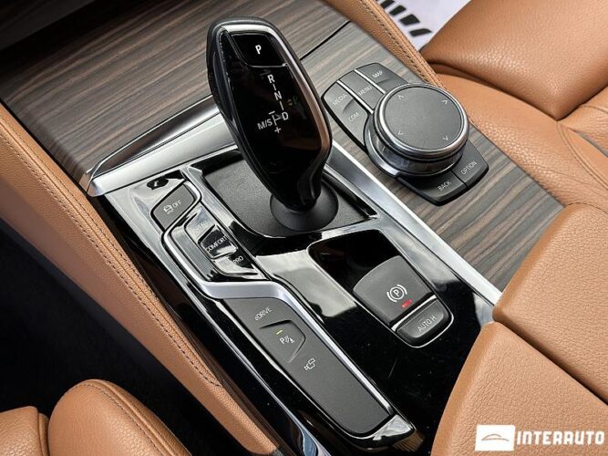 BMW 530e 43 bmw 530e 2018