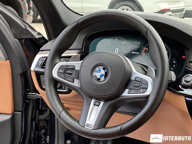 BMW 530e 39 bmw 530e 2018