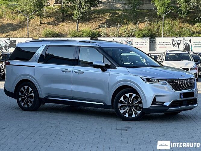 Kia Carnival 2021 doar la InterAuto