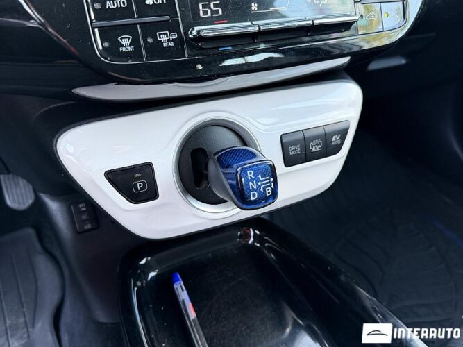 toyota Prius 2017