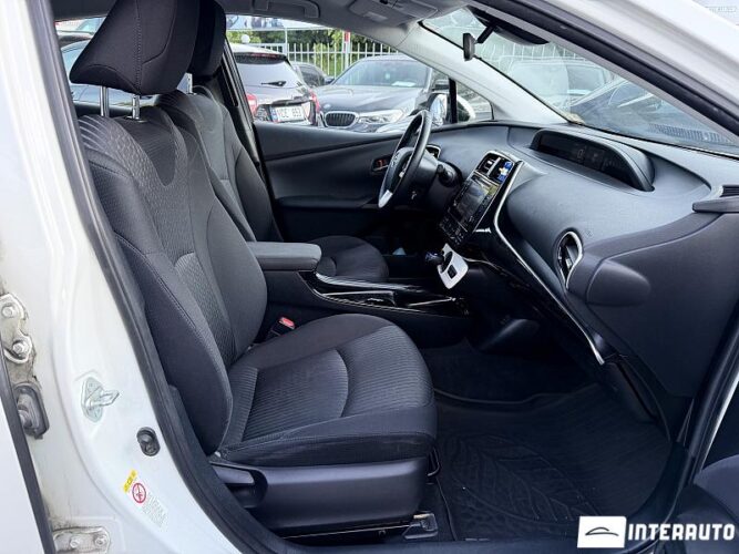 toyota Prius 2017