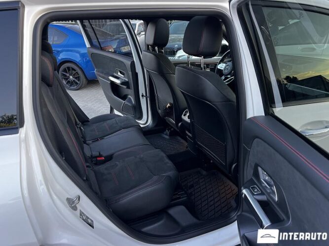 Mercedes GLB 250 46 mercedes GLB 250 2021