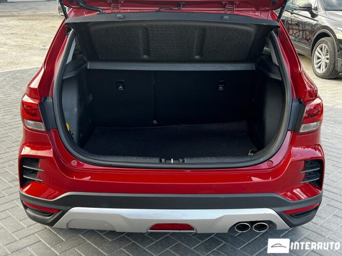 Kia Rio X-Line 43 kia Rio X-Line 2021