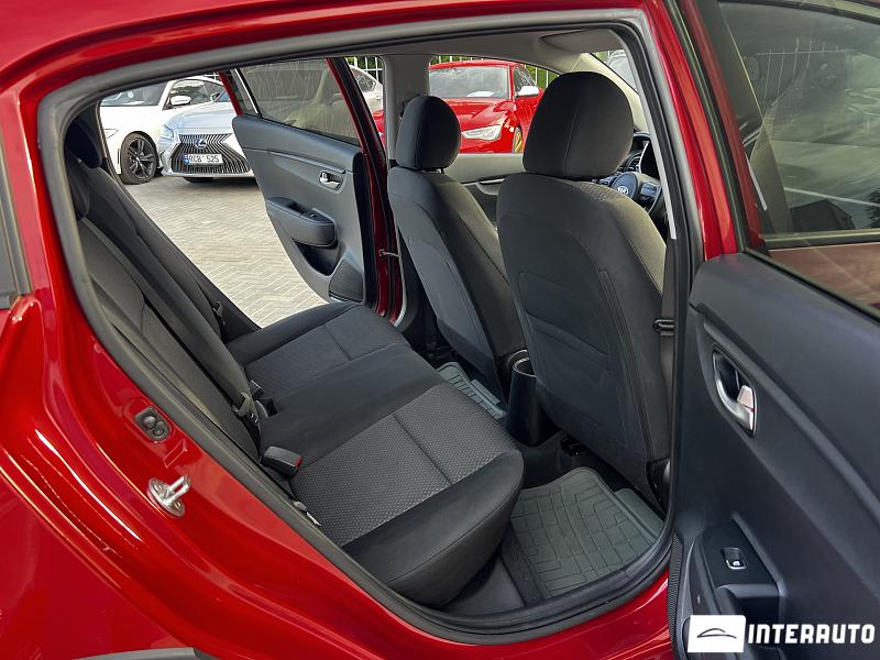 kia Rio X-Line 2021