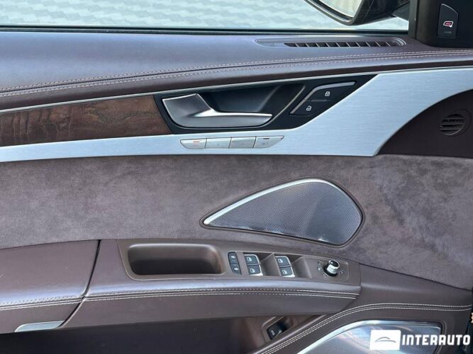 audi A8 2011