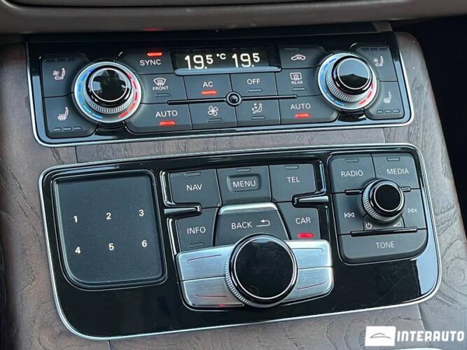 audi A8 2011