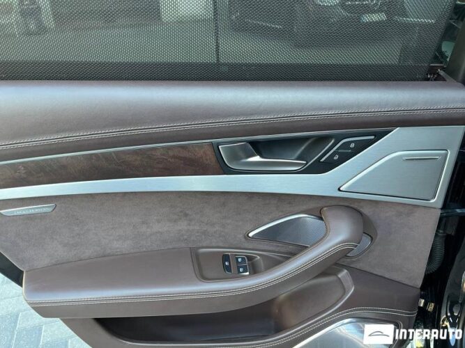 audi A8 2011