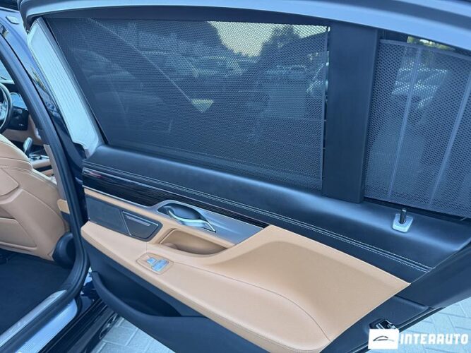 bmw 740e 2017