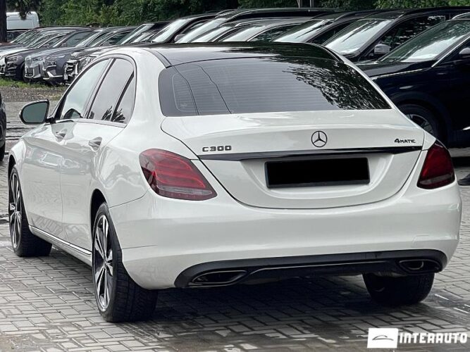 mercedes C 300 2016