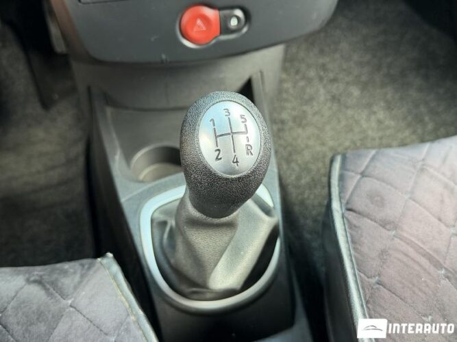 Renault Clio 37 renault Clio 2008
