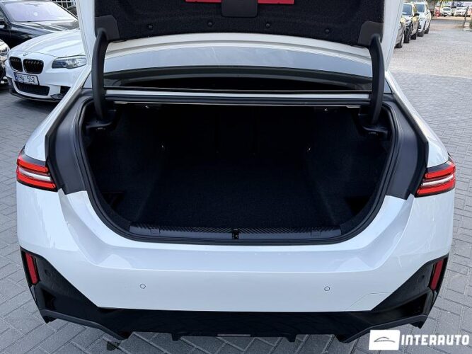 BMW 520 61 bmw 520 2023