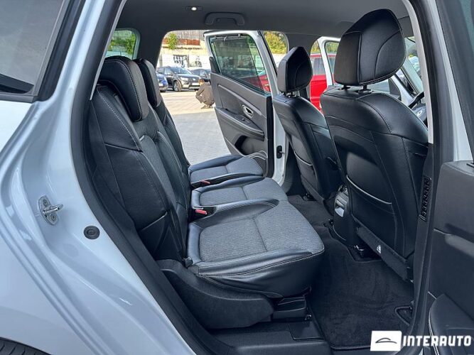 Renault Grand Scenic 46 renault Grand Scenic 2023