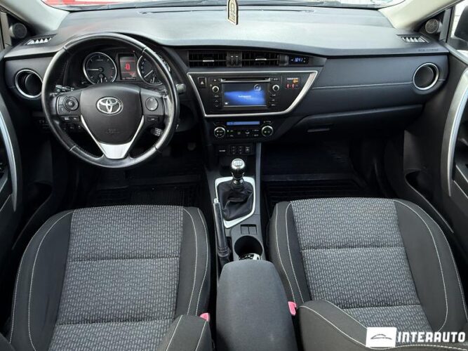 toyota Auris 2014