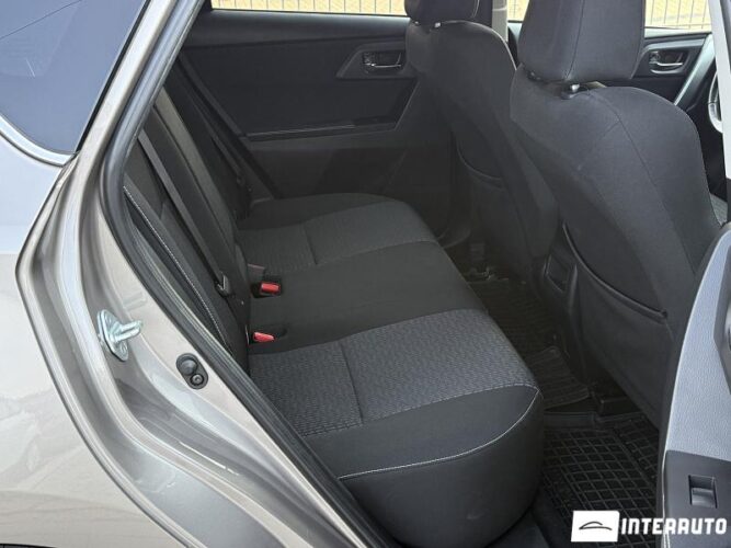 toyota Auris 2014