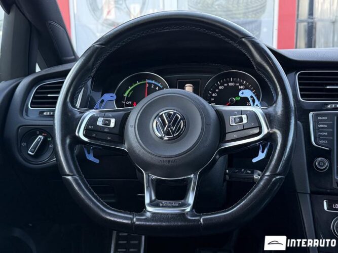 Volkswagen Golf GTE 40 volkswagen Golf GTE 2015
