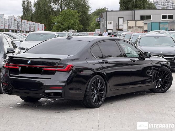 BMW 740 34 bmw 740 2020