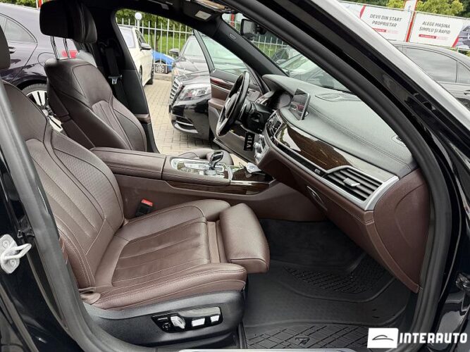 BMW 740 47 bmw 740 2020