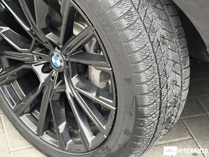 BMW 740 37 bmw 740 2020