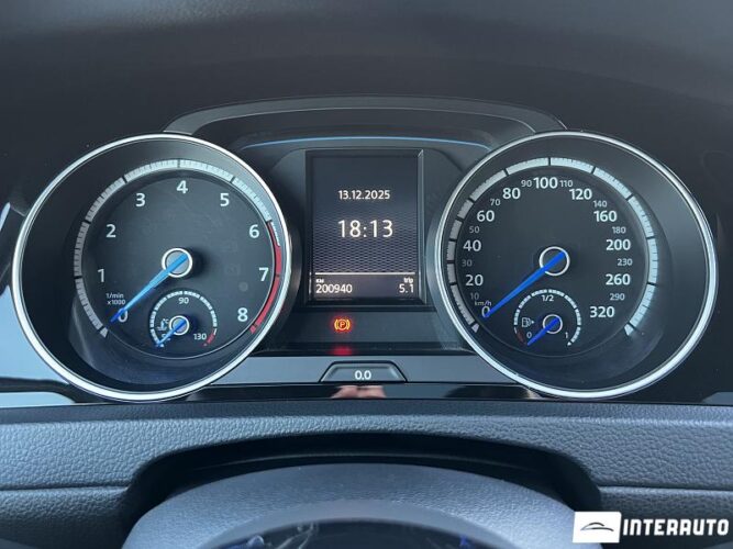 Volkswagen Golf R 42 volkswagen Golf R 2014