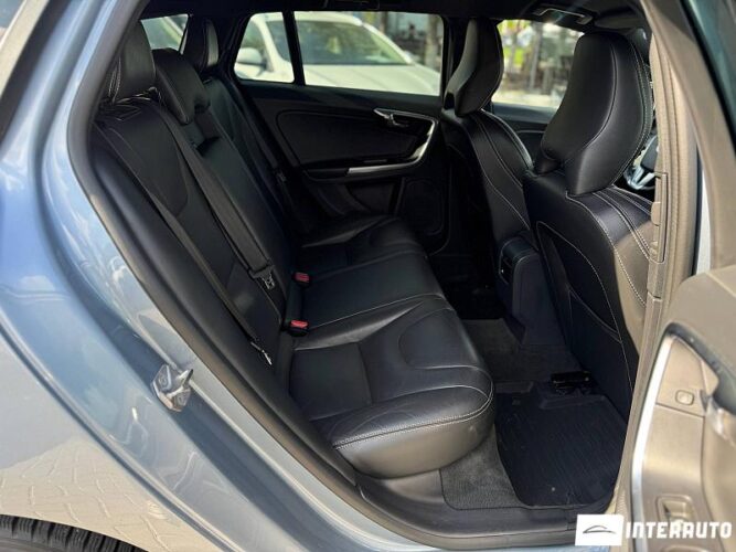 Volvo V 60 41 volvo V 60 2016