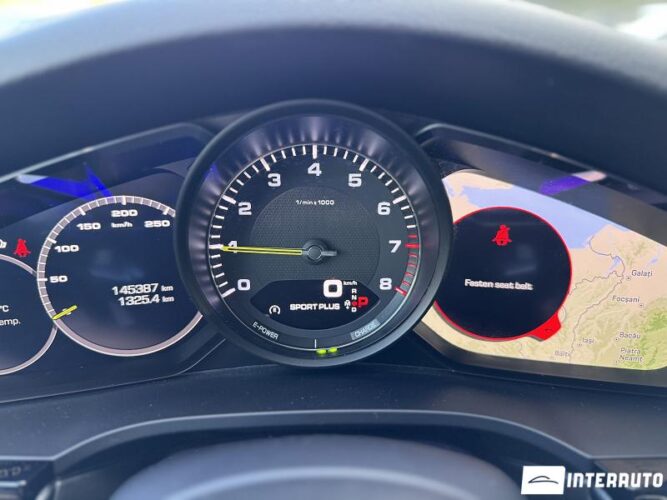 Porsche Cayenne E-Hybrid 46 porsche Cayenne E-Hybrid 2019