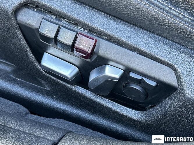 BMW 330E 49 bmw 330E 2017
