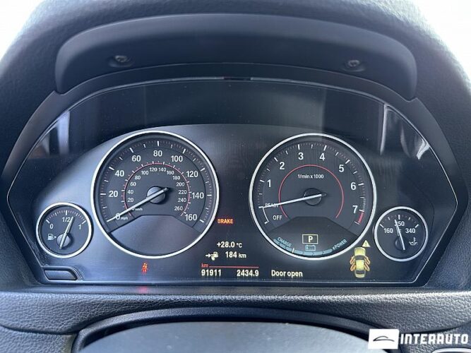 BMW 330E 42 bmw 330E 2017