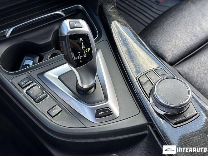 BMW 330E 45 bmw 330E 2017