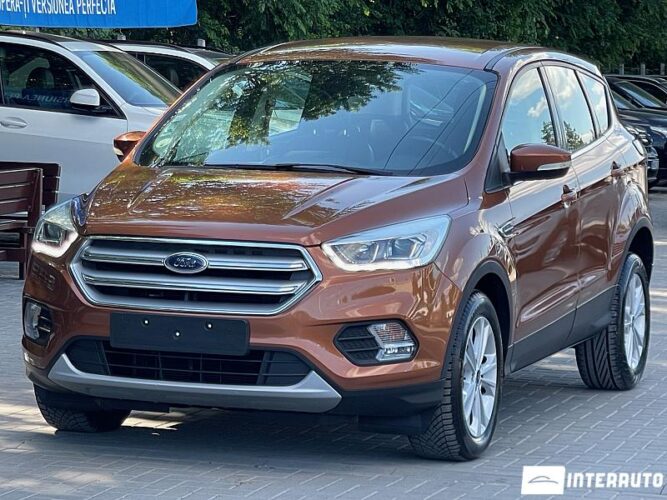 Ford Kuga 2018 doar la InterAuto