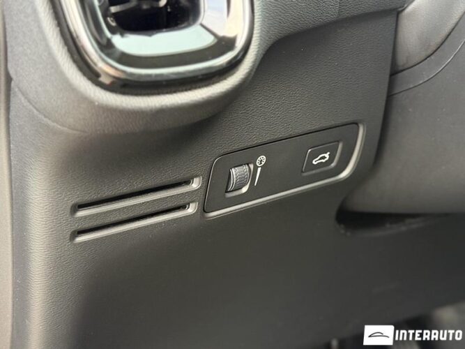Volvo XC 40 37 volvo XC 40 2019
